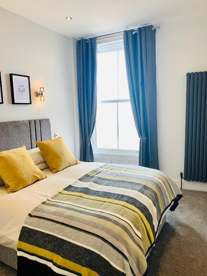 The Marlborough Sea View Holiday Apartments Scarborough Ngoại thất bức ảnh