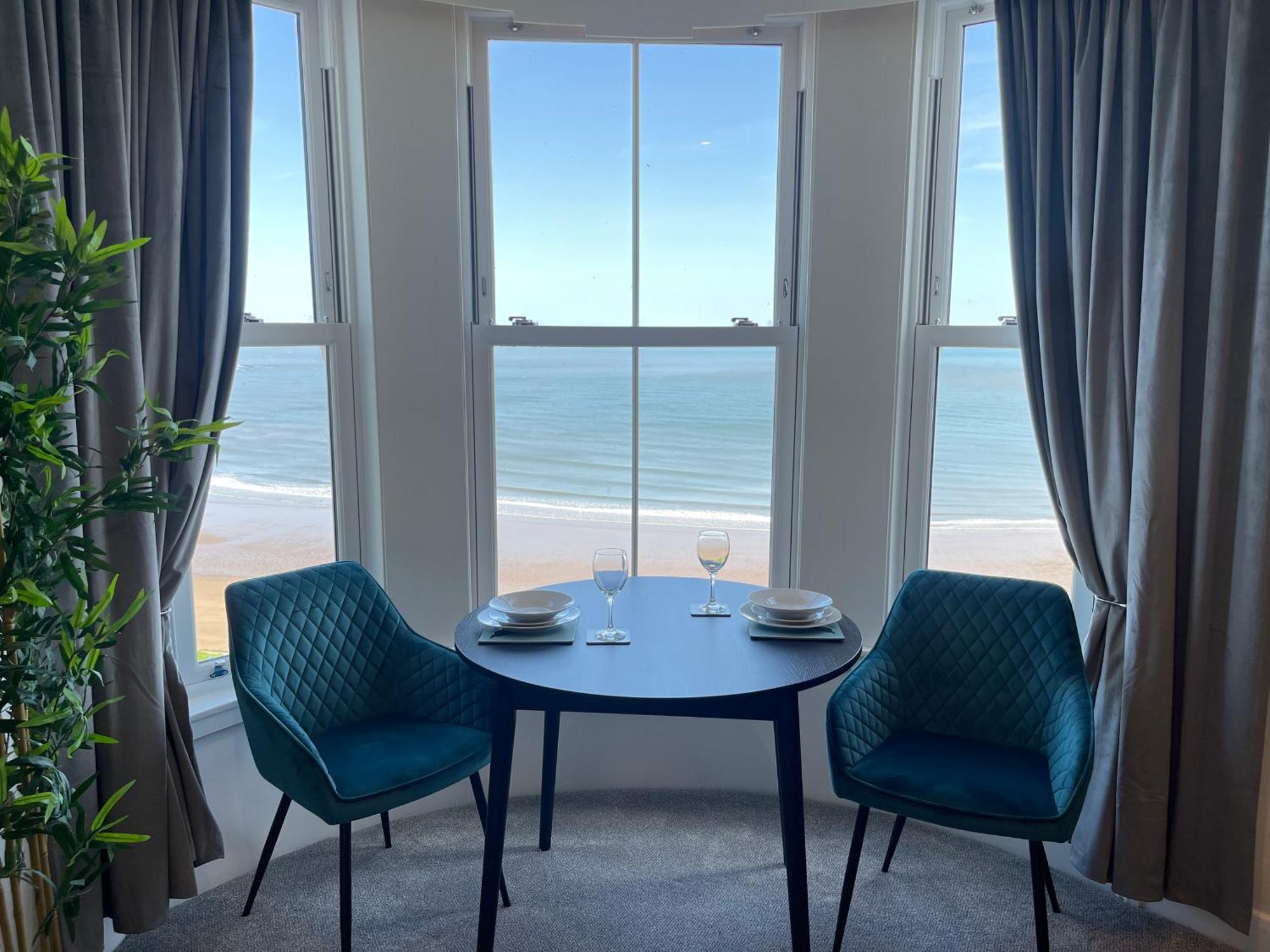 The Marlborough Sea View Holiday Apartments Scarborough Ngoại thất bức ảnh